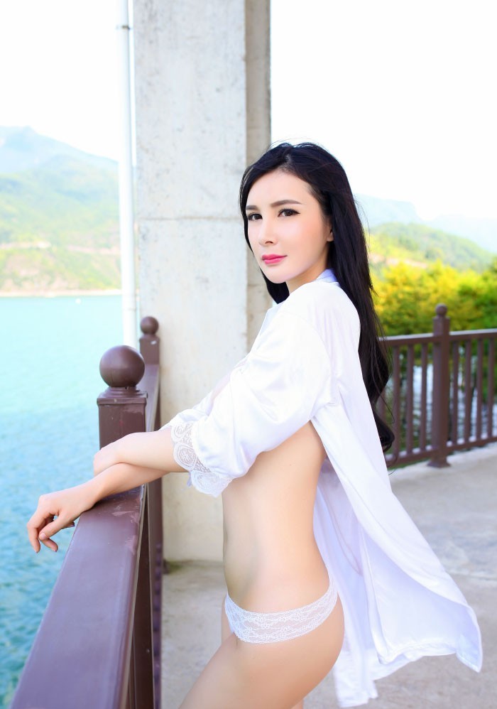 明星最想删掉黄照片 终于干了女神