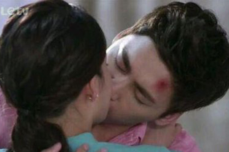 唐嫣被灌醉非礼全图