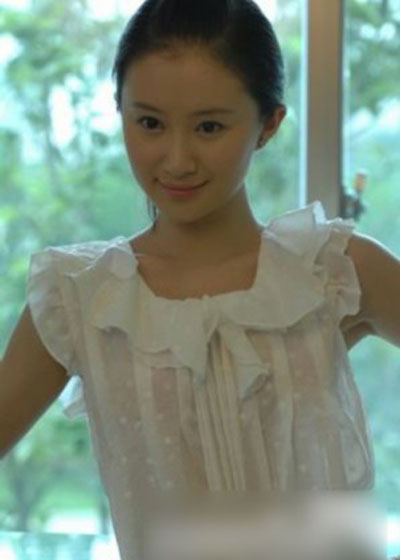 舒畅不带罩的照片