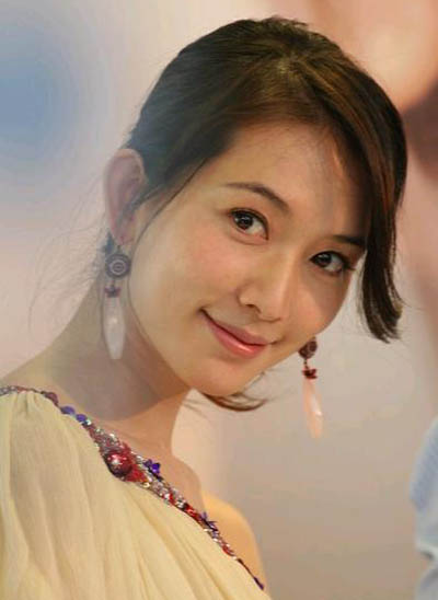 林志玲的裸妆的照片