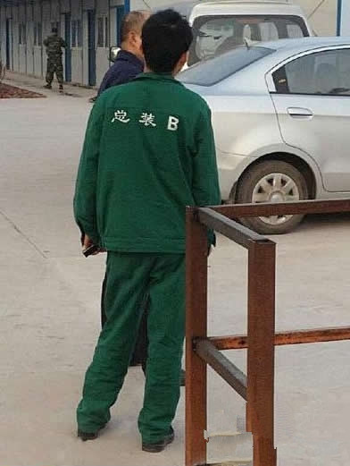 搞笑图片：哥们别总装B啊 偶尔装一下就行了！.jpg