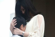 搞笑图片：姐 我踹不过气来了！