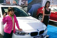 笑死我了，车展女神和屌丝的区别