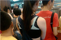 搞笑图片：妹子这里三层外三层的 保护措施做的真好!