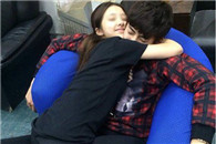 真TM浪费资源啊 这种屌丝怎么会有这样的女朋友