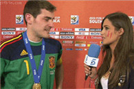 搞笑动态图：成功就是这样不断翻过一座有一座的山峰!