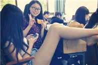 我就纳闷了 妹子们就不觉得屁股凉悠悠的吗?