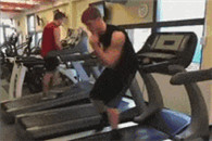 搞笑动态图：你确定你是来健身的 不是来逗逼的吗?