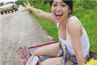 师傅你行李掉了 不要我就捡走了哦 这么漂亮捡回去还能用