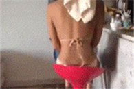 搞笑动态图：老板故意养的喵吧 还是练过的!