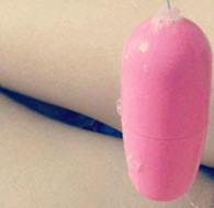 内涵图片:这不是茶包吗?好像刚从里面拉出来的