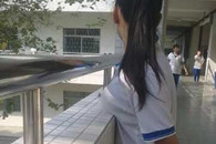 内涵图片：太大了 站累了找个支撑。