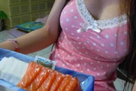 中秋节女友为我做的三文鱼 可是我却吃不下