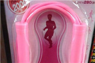 邪恶内涵图：你们有木有觉得这个跳绳是多功能的？