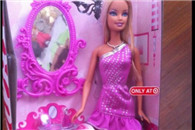 现在的芭比娃娃 做得太美了 在精致了！