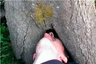 屌丝的悲伤谁懂?高富帅跪舔什么，屌丝跪舔什么!