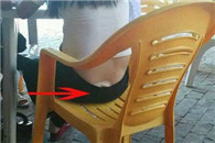 亮点图：原来妹子用的无名指啊　那个手指好像使不上劲吧