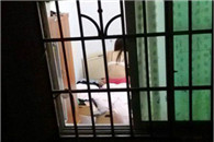 邪恶内涵图：隔壁老王 你看得到吗?