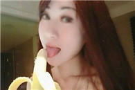 搞笑内涵图：有了新眼罩 就是睡得香!