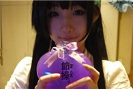 邪恶图片：请看着我的眼镜 朕做不到啊!