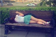 邪恶图片：如果你遇到这样的机会你会做点什么?