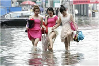 内涵图：还是扯出来点 免得人家以为我没穿裤子