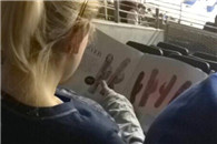 邪恶内涵图：姑娘 你看中了哪一款?