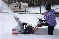 用这样的铲雪机真的合适吗 你节操还剩多少?