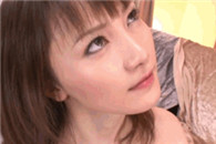 动态图：这乌龟居然视路呢 龟头要进洞了!