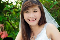 搞笑内涵图：大姚嫁人了满脸充满幸福的笑容！