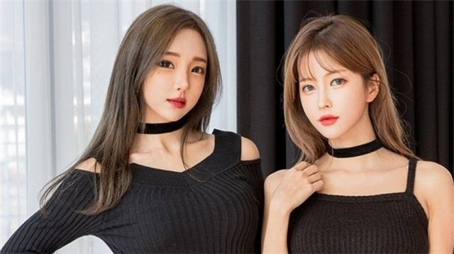 对比穿网袜与不穿的闺蜜，哪个更让你心动? ​​​​