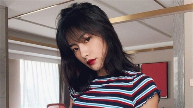 马甲线美女你们喜欢吗? ​​​​