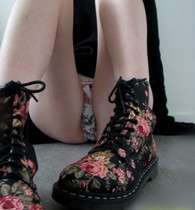 养眼图片：毛都出来了hold不住啊！