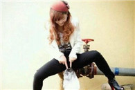 妹子你排量这么大，你爸妈知道吗?