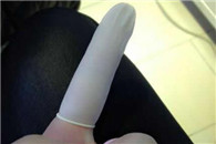 真心求教 女生戴这个是干嘛的 难道是自抠专用?