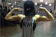 妹子 为什么你的手臂这么发达 双腿却很肥胖 是怎么炼成的!