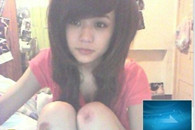 搞笑内涵图：我异地恋的女友跟我视频聊天了 屌丝们我女友怎么样?