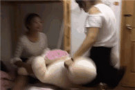 邪恶动态图第120期:这是在寝室 A片看多了的表现!