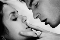 gif动态图片:洞房花烛夜小王问媳妇自己床上表现如何？