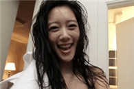 动漫少女邪恶动态图：珍爱生命远离女司机！