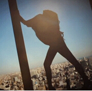 美女性感图片：黄色gif图