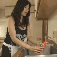 嘿咻动态图片：小向美奈子VS胡萝卜