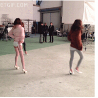 内涵美女动态图片：阿妹 你肿么了