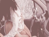 美女没有衣服被吸奶动态图 深夜美女被吸奶福利动态图