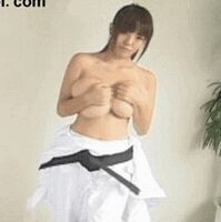 女人图片黄一点图片 ：美女图片动态搞笑