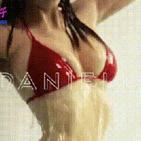 撸管专用丰乳肥臀动态图：女女性行为动态图片