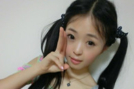 福利图片：萝莉御姐 标准的小萝莉。