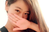 其实我没那么坚强  你看到我每天都是笑的 但是你又理解我么？