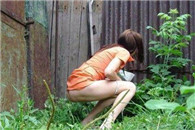 名胜景区美女入厕过程遭偷拍