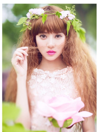 极品美腿模特外景唯美艺术写真图片